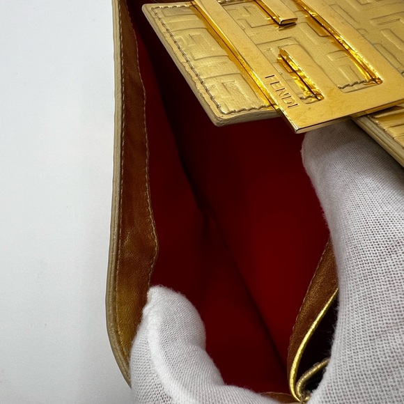 GUC Fendi Gold Zucca Embossed Wallet - Picture 7 of 13
